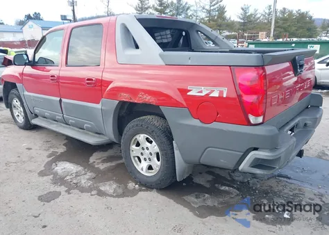 2002 Chevrolet Avalanche 1500 from USA, damaged, VIN 3GNEK13T82G213912